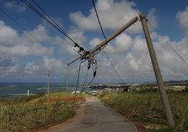 台風による停電発生に備えて企業がとるべき対策